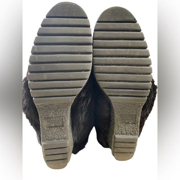 Coach Maryann Size 8B Brown Suede/Beaded/Rabbit Fur Winter Boots - Picture 5 of 6